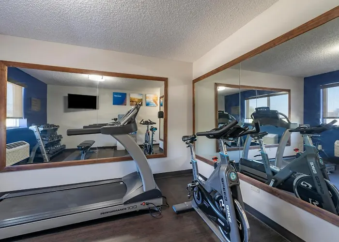 Comfort Inn & Suites Hays I-70